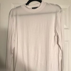 WHITE MOCKED NECK FOR LAYERING